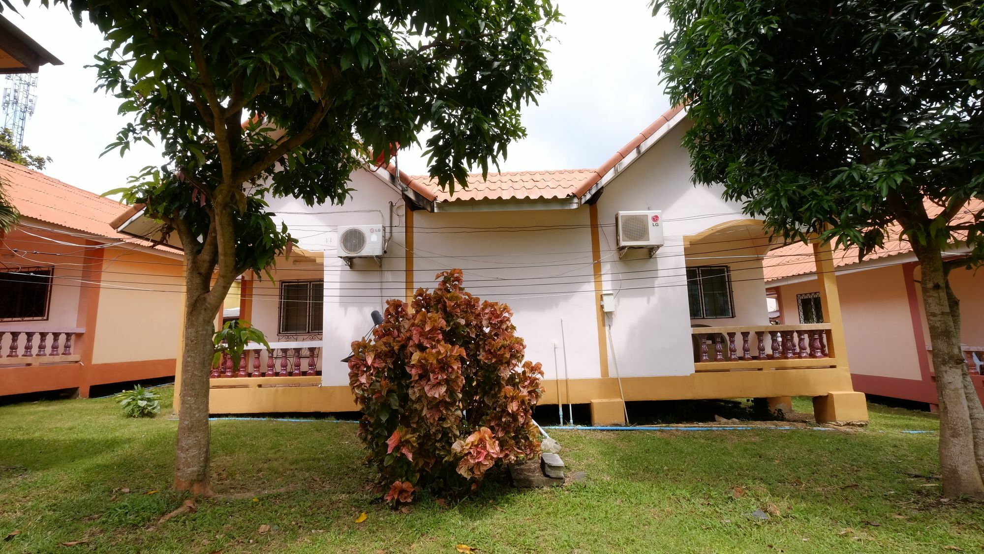 Hassana Garden Home Ko Lanta Kültér fotó
